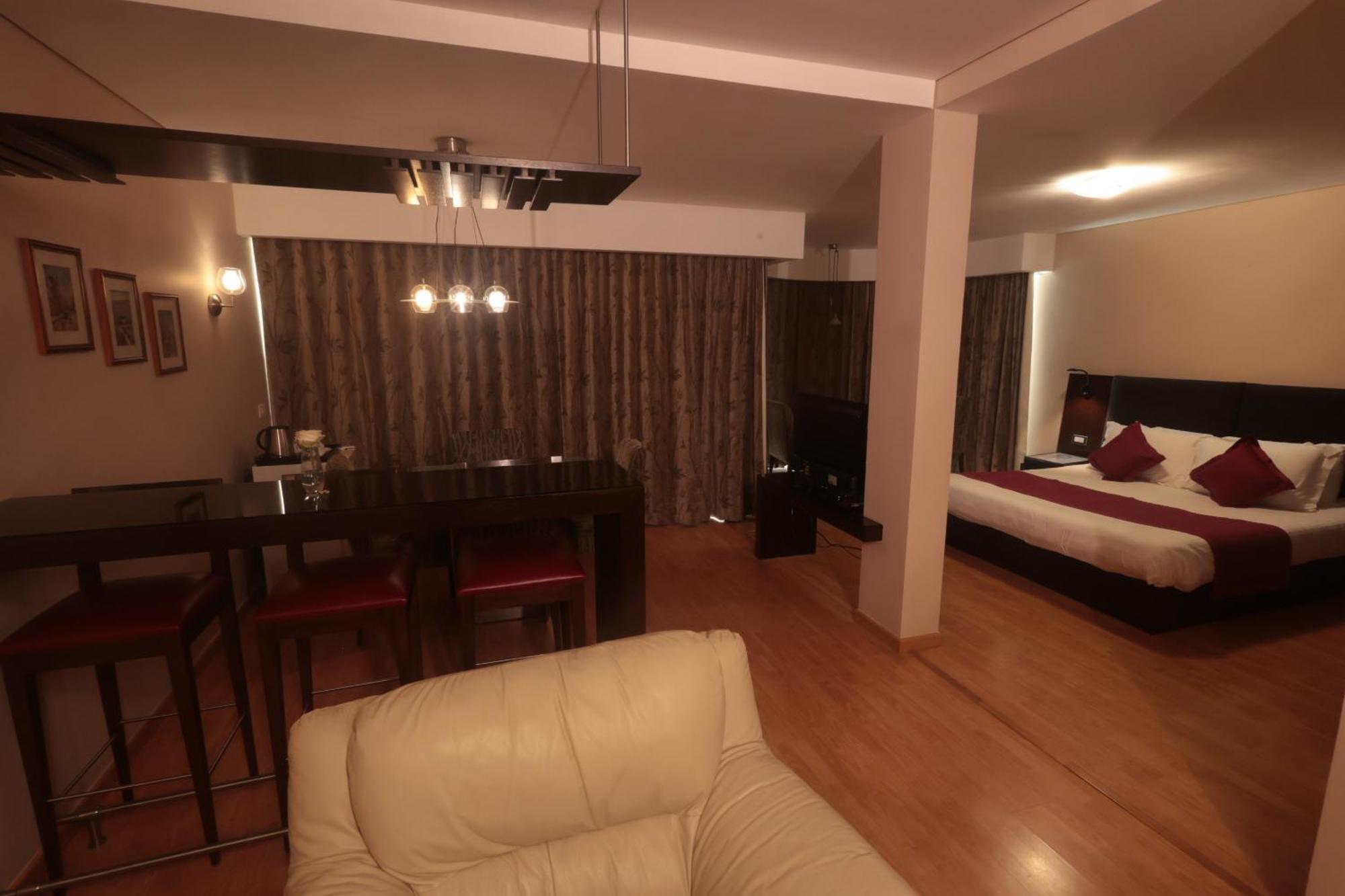 Monteverde Hotel Баит-Мири Экстерьер фото