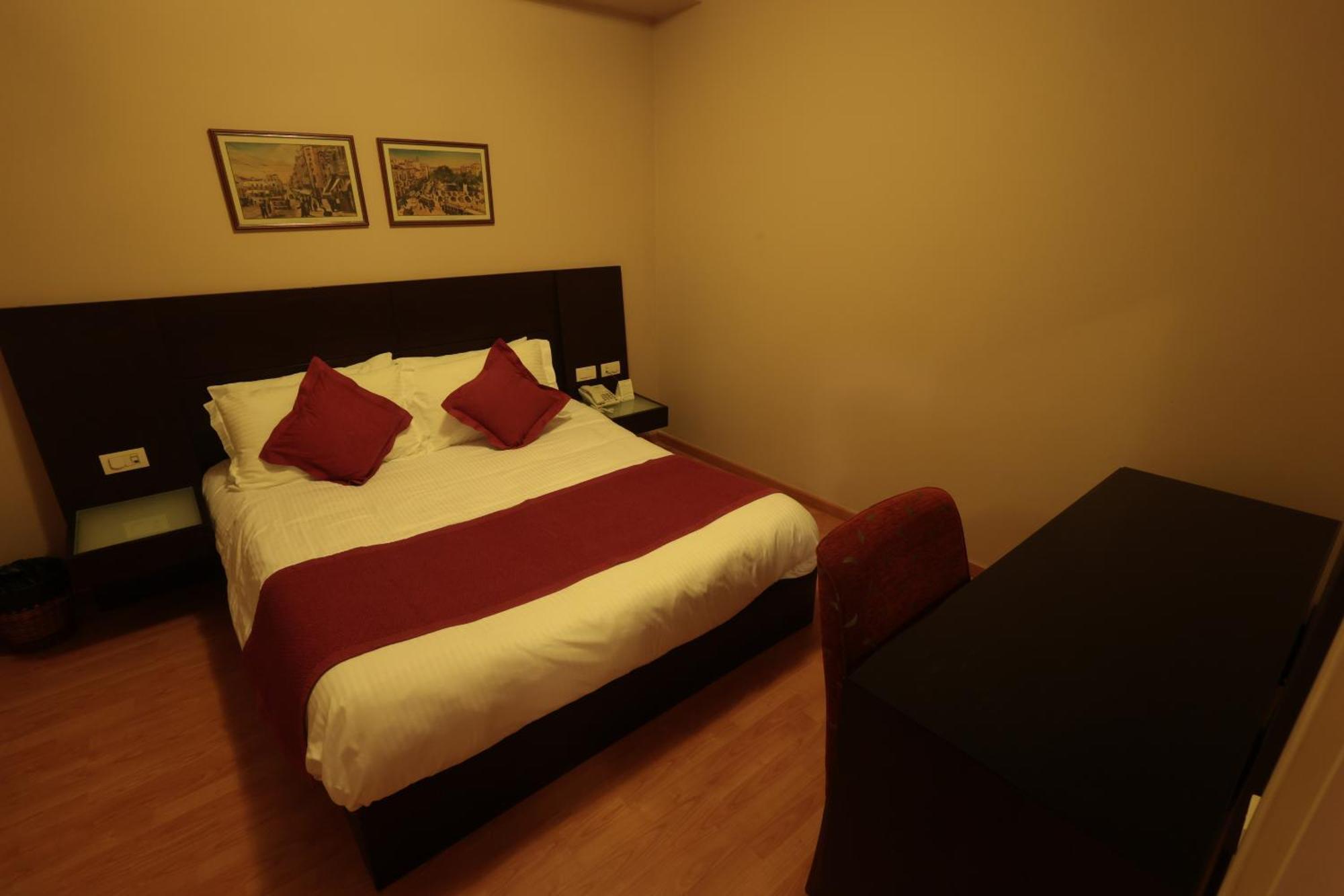 Monteverde Hotel Баит-Мири Экстерьер фото