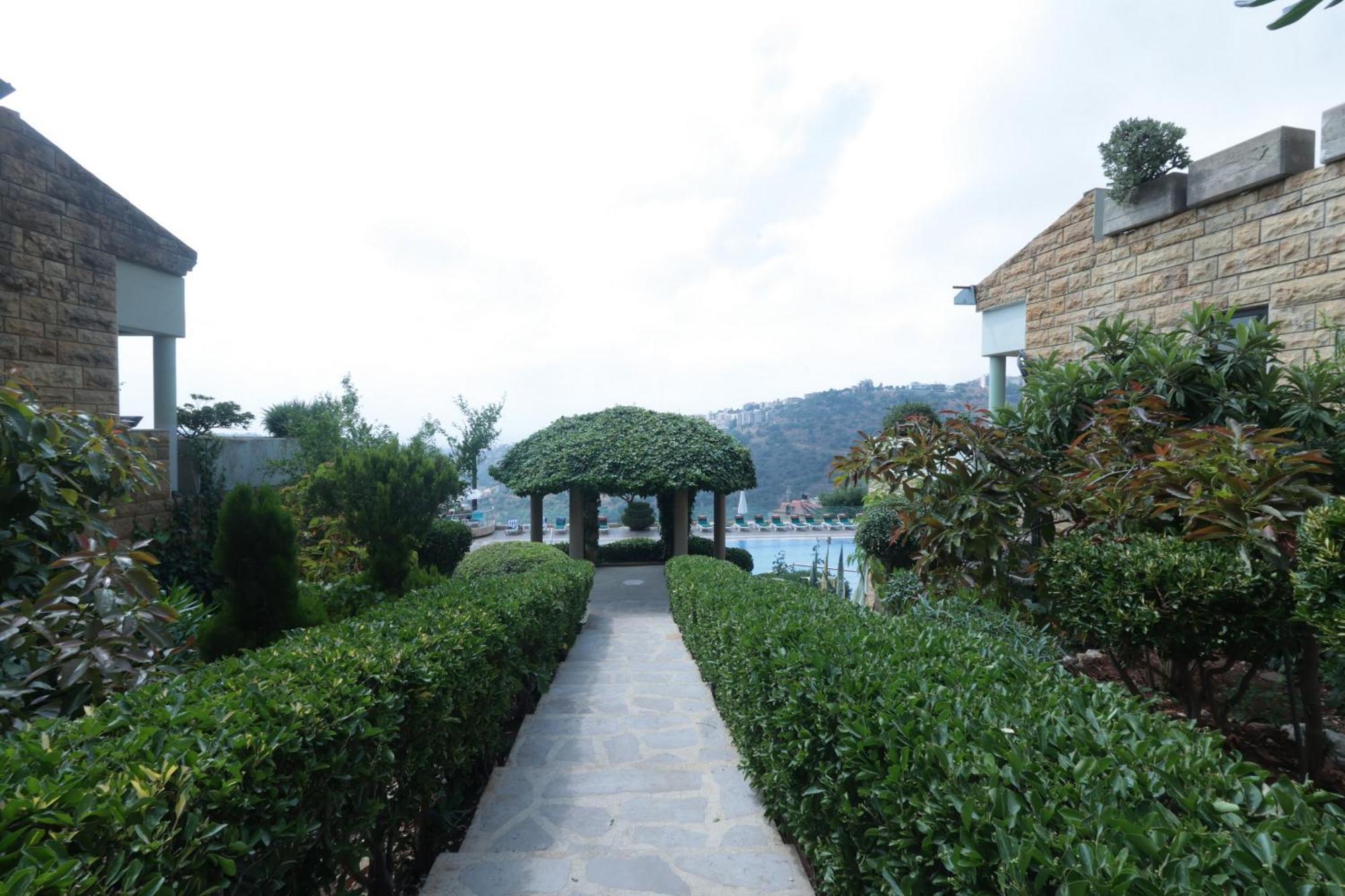 Monteverde Hotel Баит-Мири Экстерьер фото
